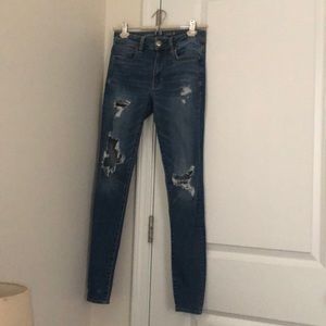AEO Distressed High Rise Jegging